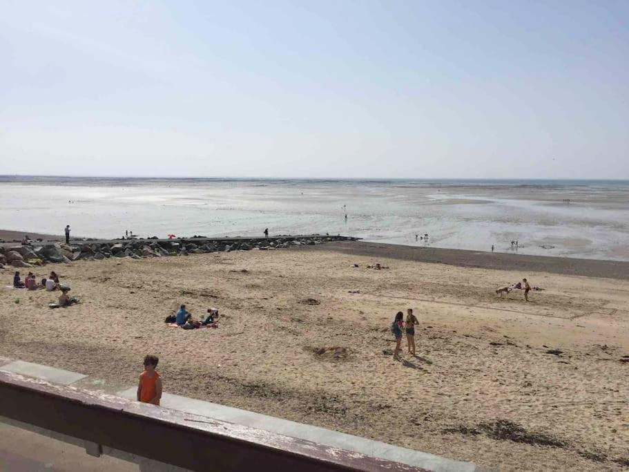 Les Iles Vue Sur Mer Agon-Coutainville Exterior photo