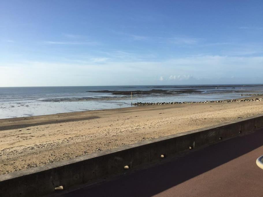 Les Iles Vue Sur Mer Agon-Coutainville Exterior photo